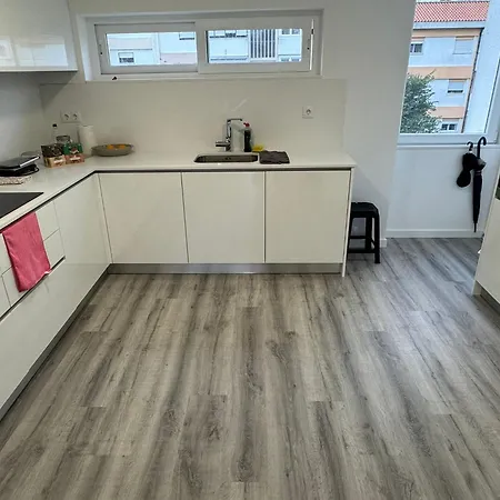 Δωμάτια σε οικογενειακή κατοικία Ks Airport *