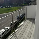 Homestay Ks Airport Lisbon