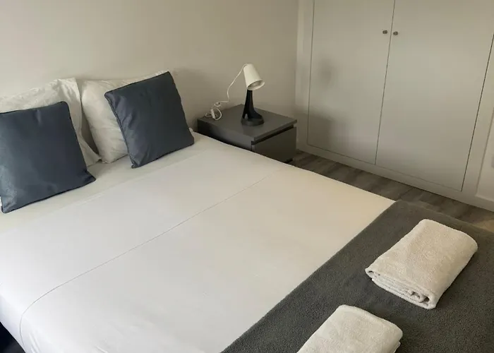 Ks Airport * リスボン